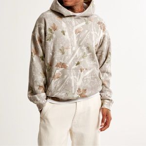 AMBRECROMBIE CAMO HOODIE